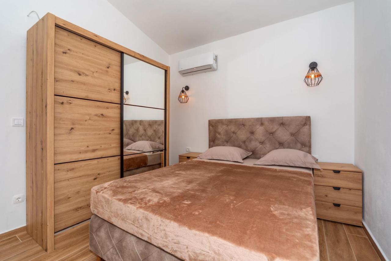 Apartman Sara Бар Екстер'єр фото