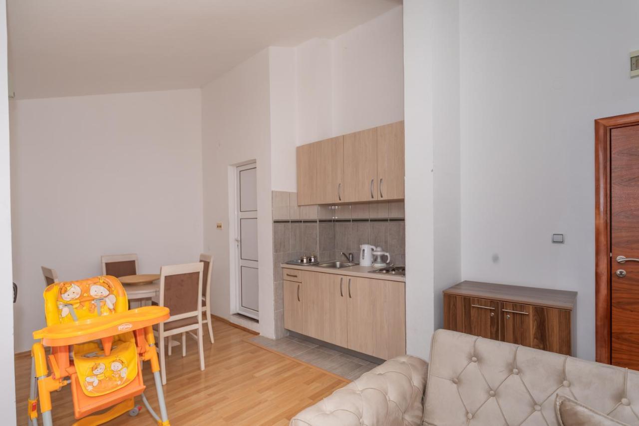 Apartman Sara Бар Екстер'єр фото