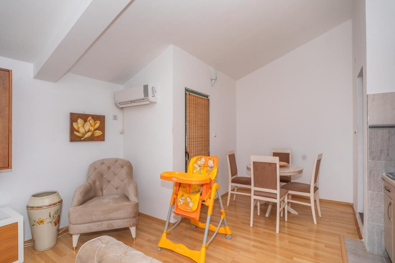 Apartman Sara Бар Екстер'єр фото