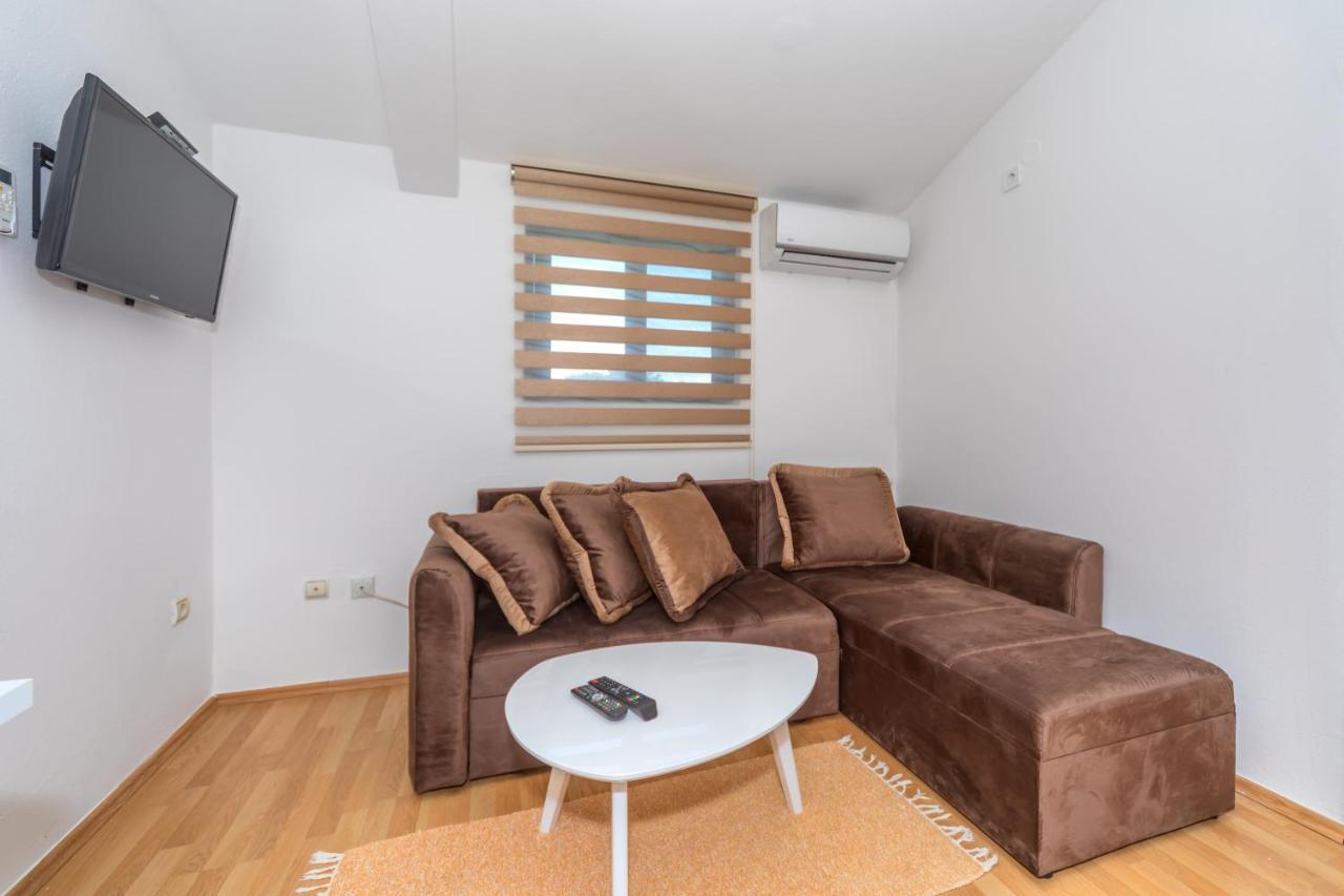 Apartman Sara Бар Екстер'єр фото