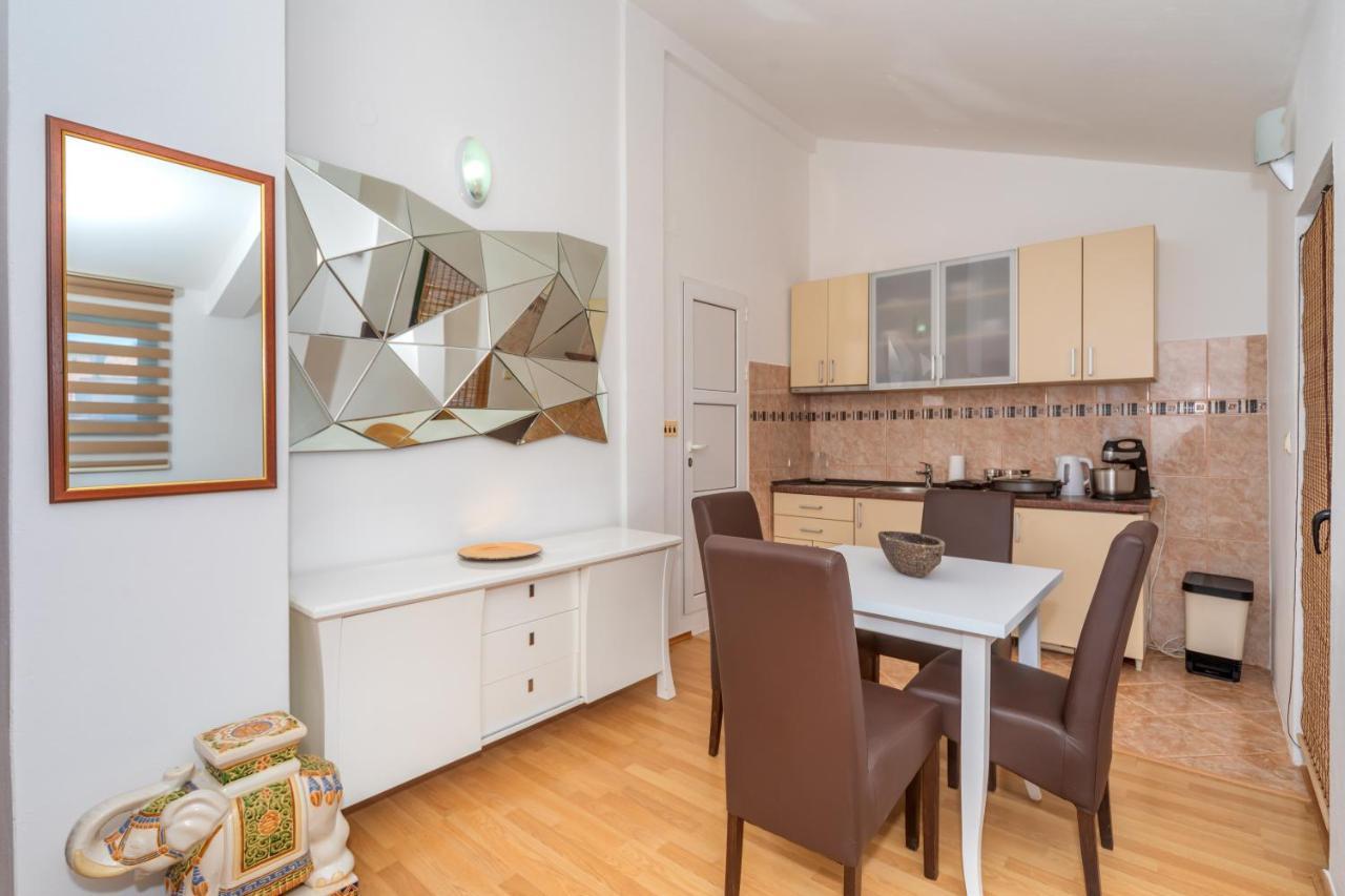 Apartman Sara Бар Екстер'єр фото