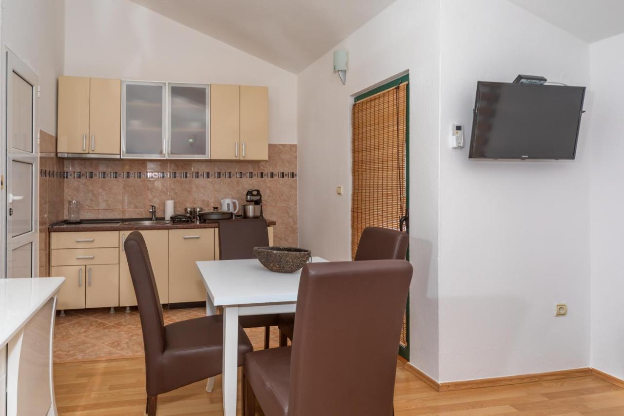Apartman Sara Бар Екстер'єр фото