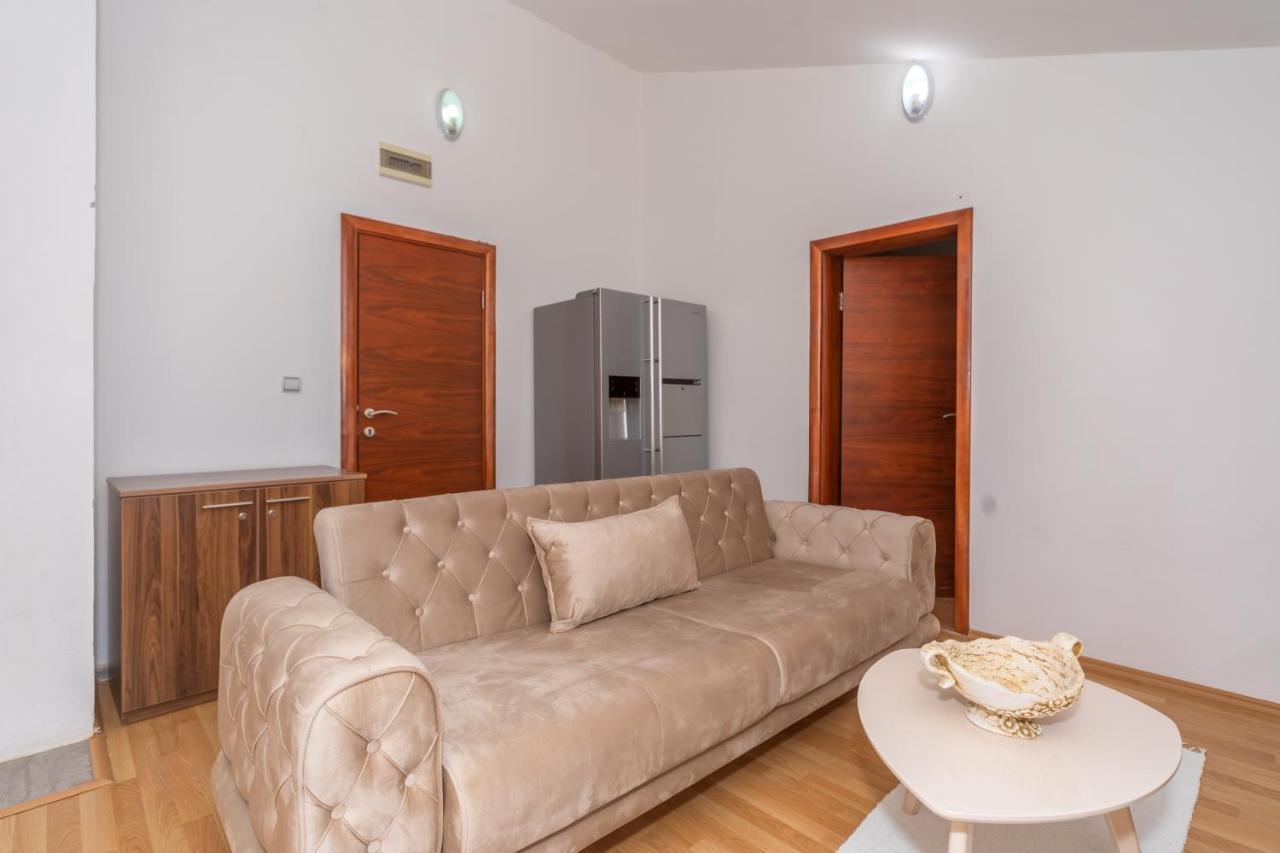 Apartman Sara Бар Екстер'єр фото